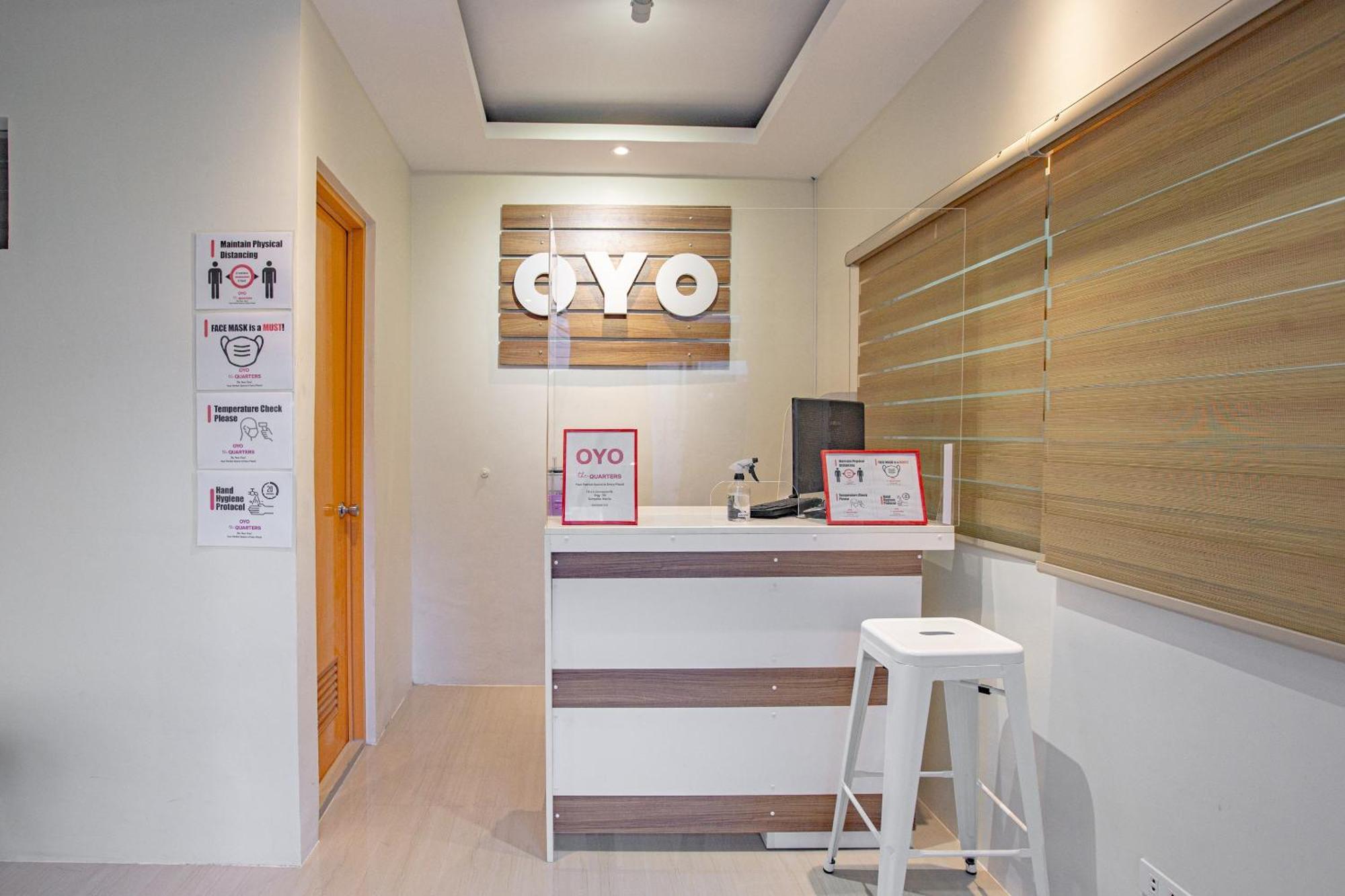 Oyo 605 The Quarters Hotell Manila Eksteriør bilde