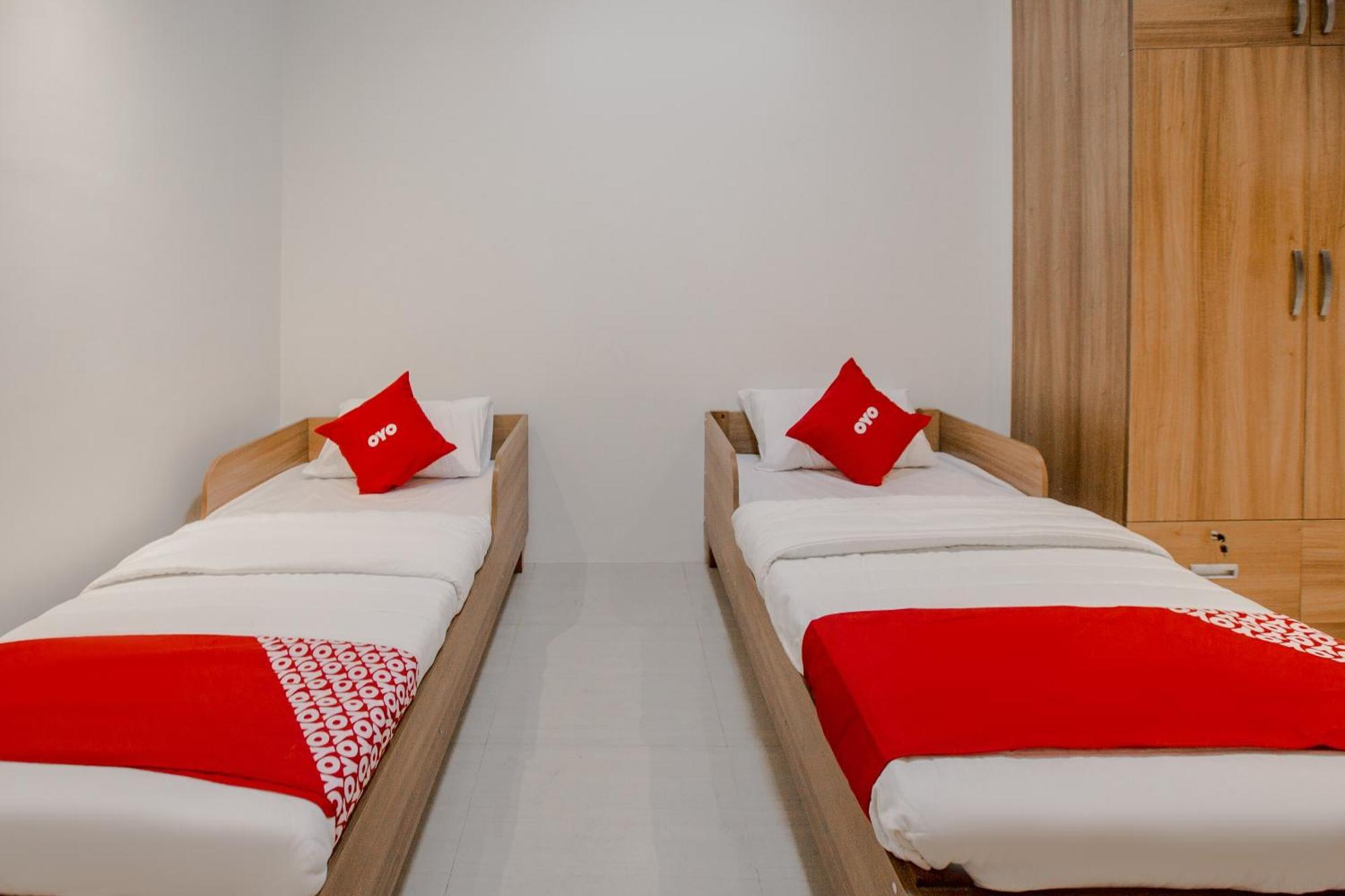 Oyo 605 The Quarters Hotell Manila Eksteriør bilde